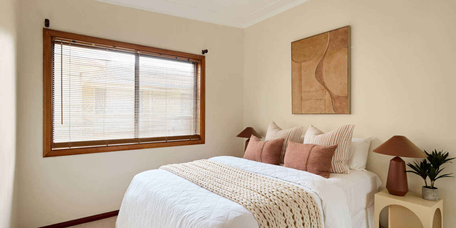 284 Tuggerawong Road Tuggerawong